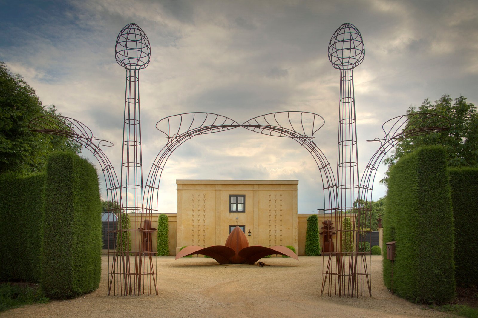 Tempelhof-entree-bewerkt-scaled